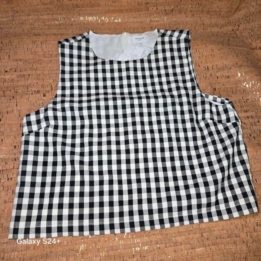 ANNIEWEAR Gingham Sleeveless Crop Top in Black and White size XL